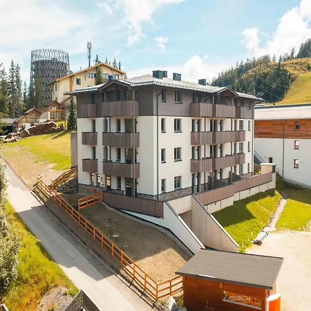 Apartmán Spacious 4-bedroom Penthouse In Katschberghöhe